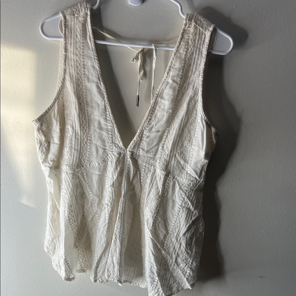 Free People deep V ivory Sleeveless Tnk